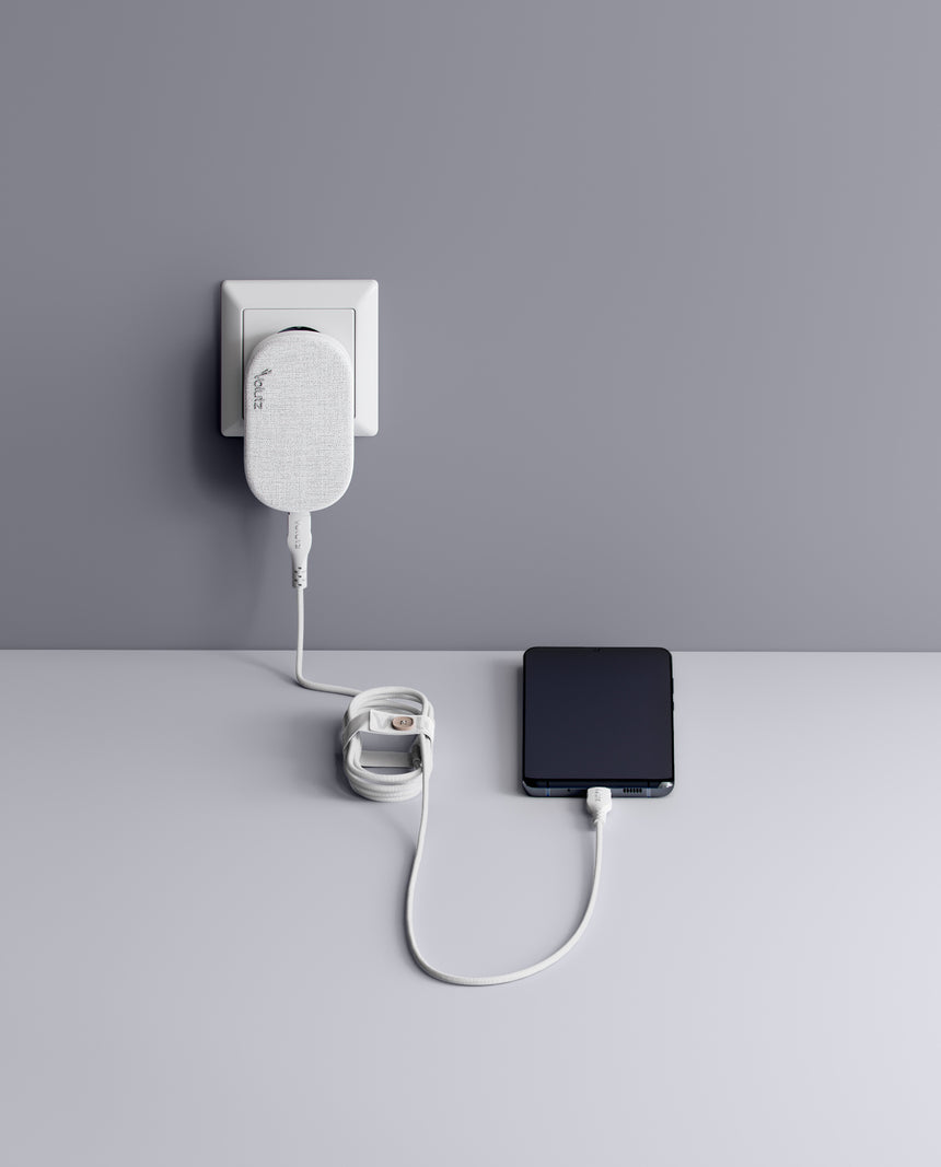 Quantum I 20W Ultra-slim Travel Charger USB-C Snow-white - Volutz